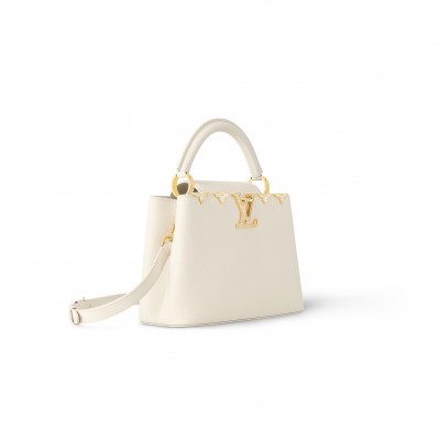 LOUIS VUITTON CAPUCINES BB M23331 (27*18*9cm)